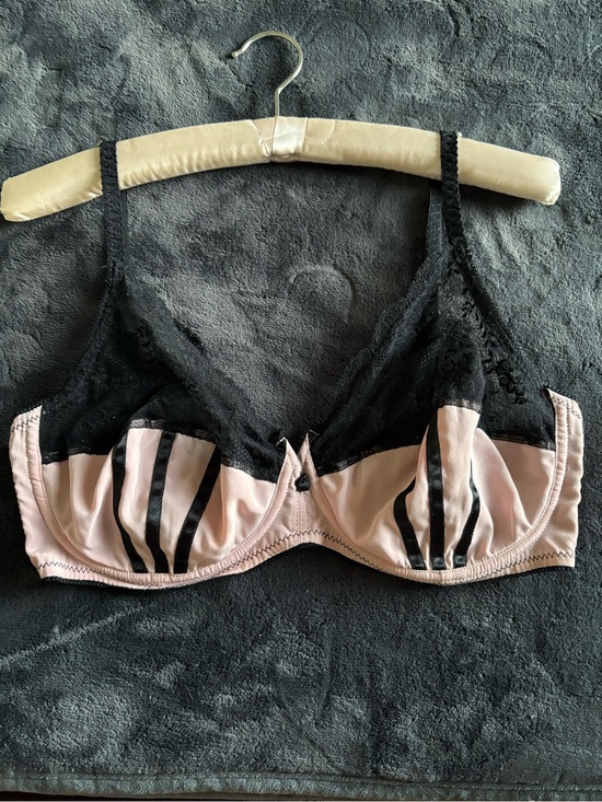 Agent Provocateur Other - Agent Provocateur Black Lace and Blush Satin Underwire Bra